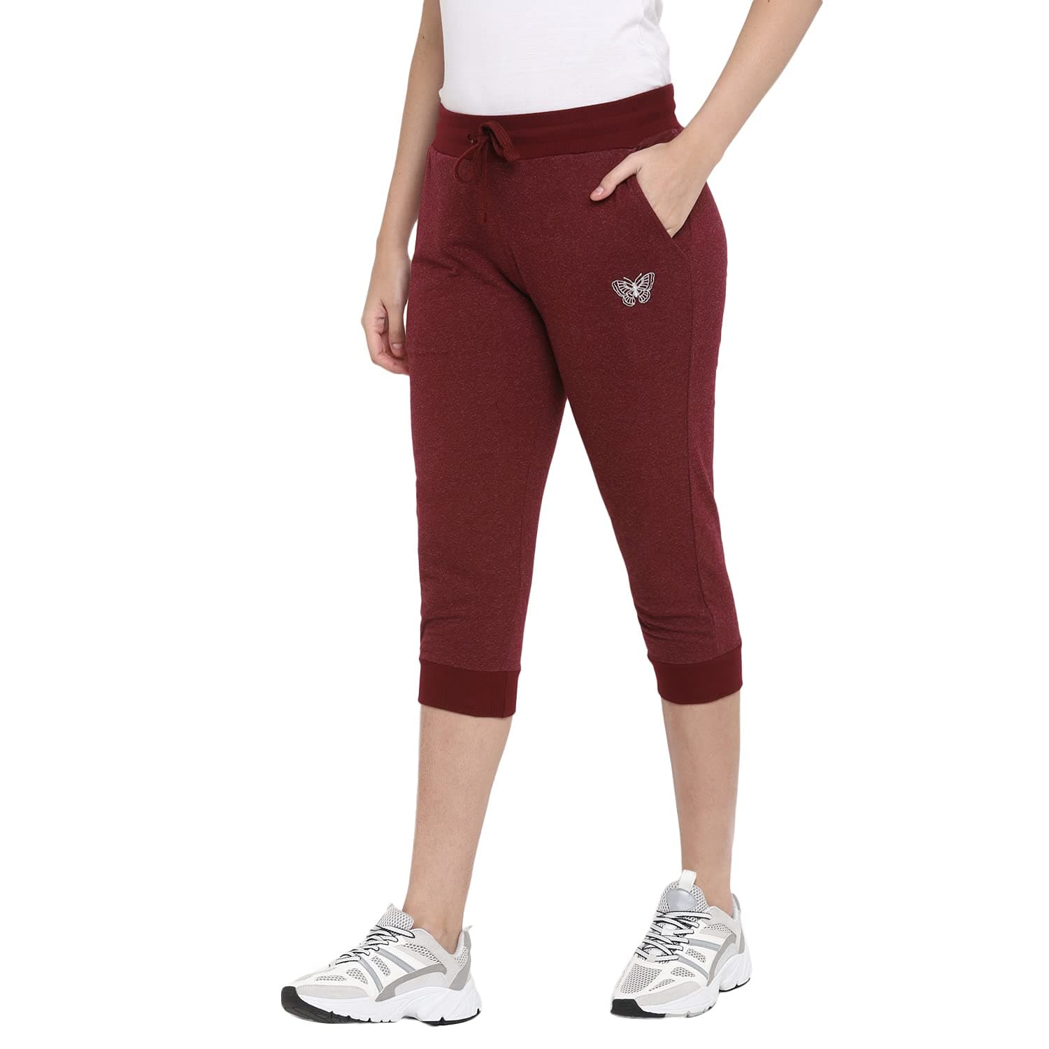 Alan Jones Clothing Women's Slim Fit Cotton Blend Capris (WM21-CR01-P_Black) at ₹349 (71% Off) – Amazon