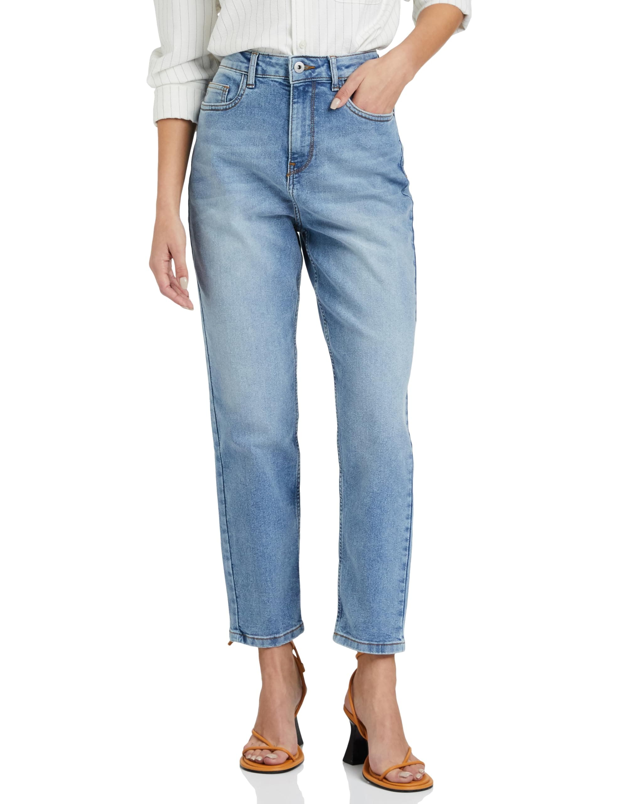 Amazon Brand Symbol Women's Loose Flared Mid-Rise Jeans