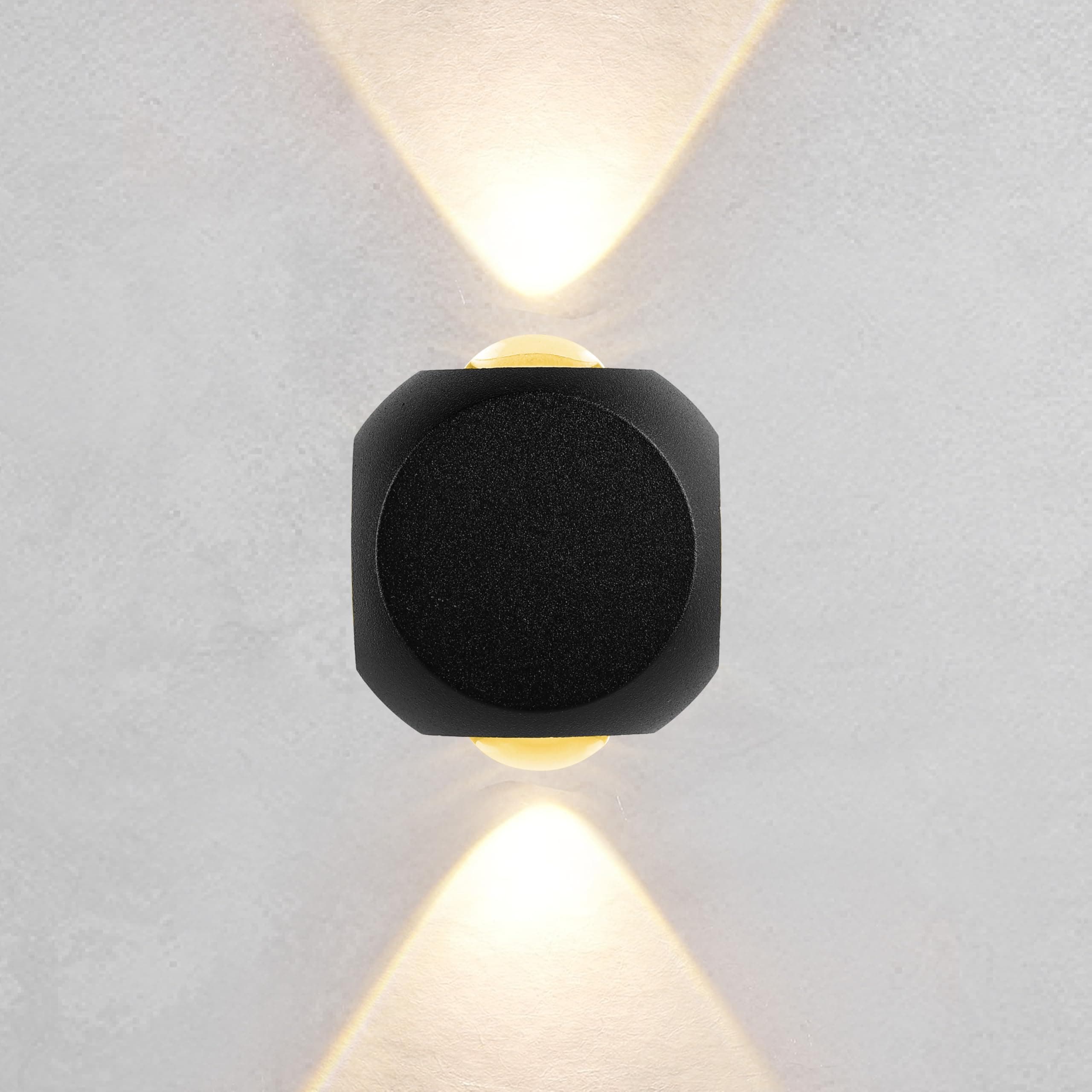Gesto 2W IP65 LED Wall Light (Up-Down)