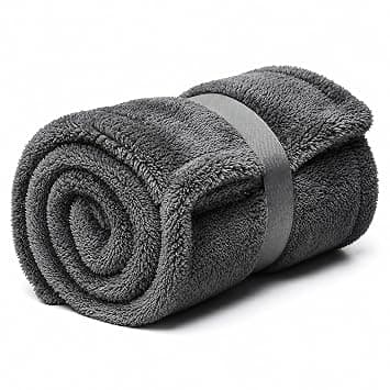 AM Safe-X Premium Microfiber Cleaning Cloth 1200 GSM @399. – Amazon
