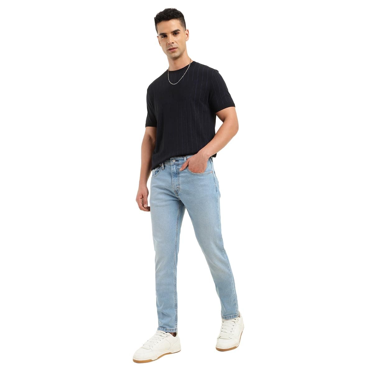 Levi's Men's 512 Slim Fit Mid Rise Jeans at ₹900 – Amazon